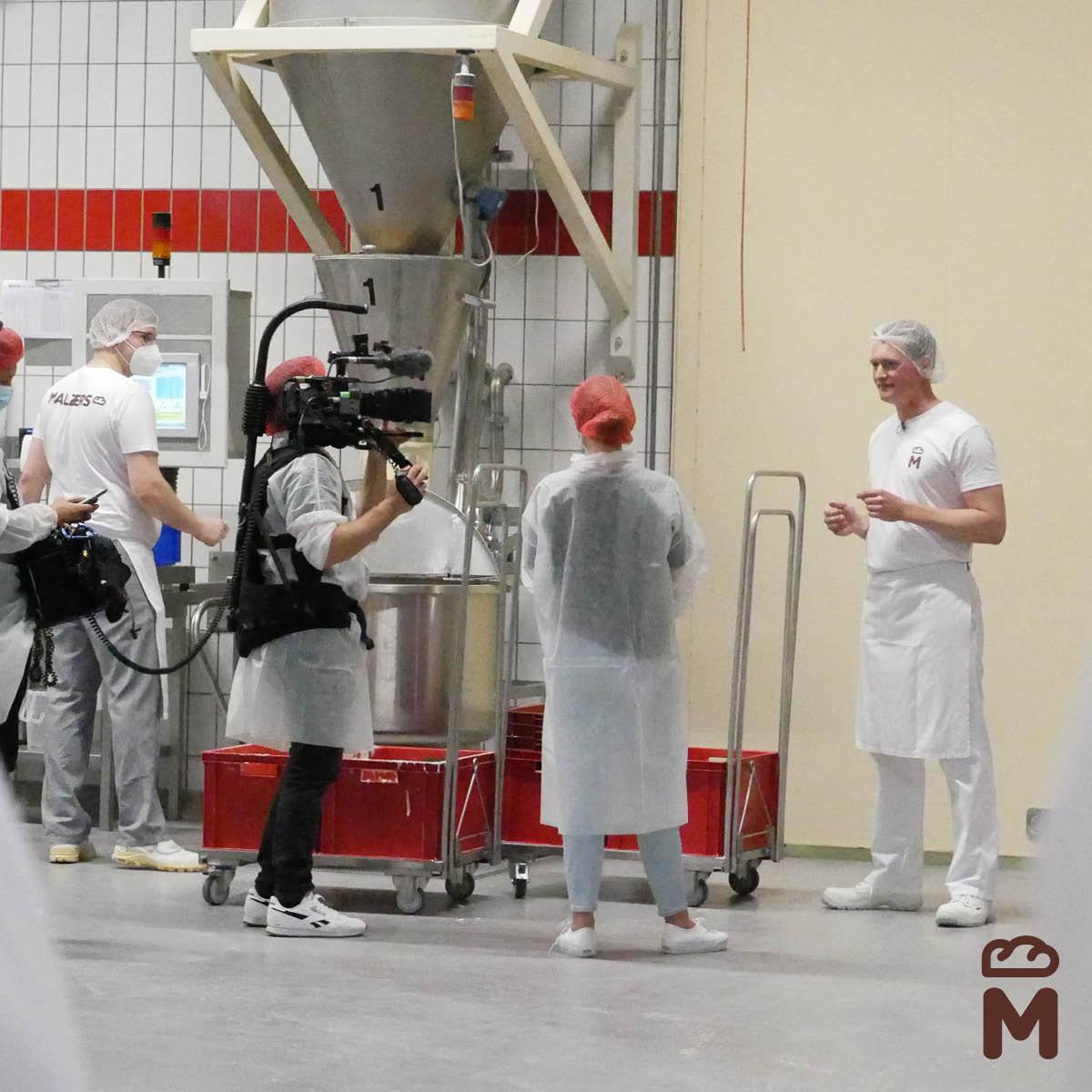 Galileo-Team filmt Malzers Produktion