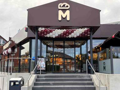 MALZERS Backstube im Freestander